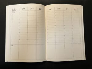 セリアの手帳2024/サンノート 週間バーチカル B6 週間ページ